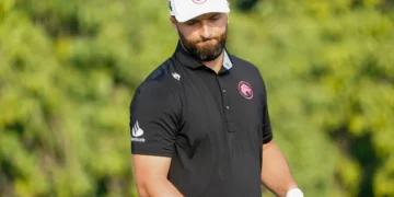 Jon Rahm Visibly Angry in Viral Clip as Golf Fans Make Strong Claims
