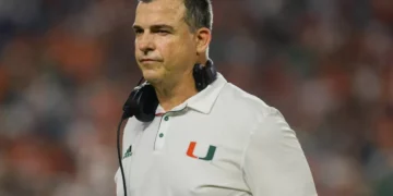 Mario Cristobal Struggles to Keep WR Commit as Four SEC Powerhouses Including LSU and Texas Turn Up Pressure