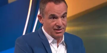 Martin Lewis warns bill payers ‘left in the lurch’ as some energy costs double
