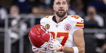 Travis Kelce Puts His Chiefs Teammates on Notice After Announcing NFL Return