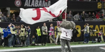 Alabama Football Icon Issues Response to Rampant Death Rumor Circulating Before 91st Birthday