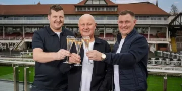 Dad-of-eight scoops £1m prize and trades in 4am starts for retirement