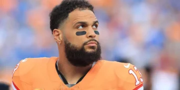 Mike Evans’ Agent’s Latest Free Agency Update Puts Buccaneers on Alert