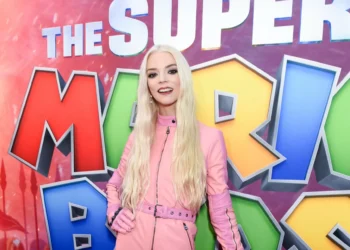 Anya Taylor-Joy asked to compare Joni Mitchell with Princess Peach in bizarre viral clip