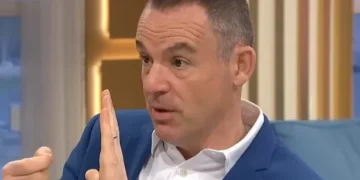 Martin Lewis £300 savings tip as fan had ‘no idea’ about this type of account