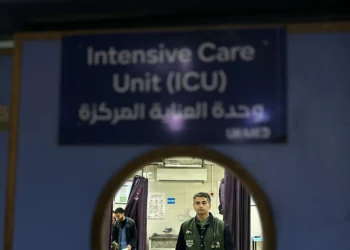 Israel’s Deadly Blockade Traps 7 U.S. Doctors in Gaza