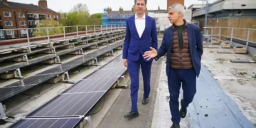 This London Neighborhood Is Showing the U.K. How to Bring Solar Power to Low-Income Homes