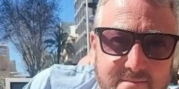 First picture of devoted dad-of-four David Rogers whose death sparked murder probe