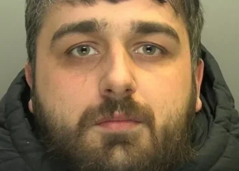 Dealer had messages on phone from customer complaining about quality of cocaine