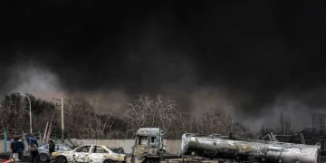 Oil Prices Top $100 A Barrel, Trump Says It’s a Short-Term Blip