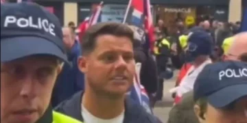 Video shows neo-Nazi shout ‘Heil Hitler’ at Jews during UK march