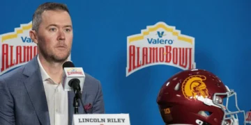 Lincoln Riley Sets Reasonable Expectations for 2026 Season While ESPN Puts Hot Seat Label on USC HC