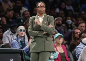 Penn State Targets Chicago Sky’s Tanisha Wright as Coaching Search Heats Up