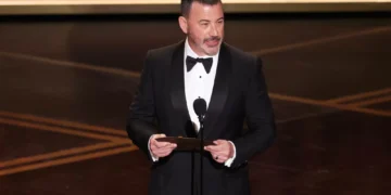 Jimmy Kimmel rips into Donald Trump at the Oscars: “He’s mad his wife isn’t nominated”