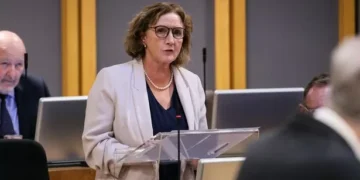 Senedd member reprimanded over rule breach