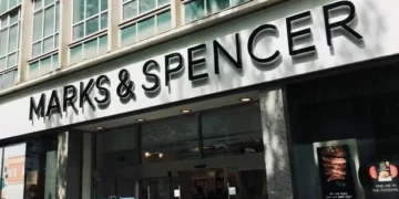 M&S joins Aldi and Lidl with new pay rise – and it comes into force in April