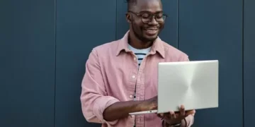 Four ways to get National Insurance credits without claiming benefits