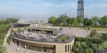 City leader faces barrage of criticism over leisure scheme in fiery debate