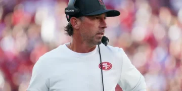 Kyle Shanahan Hires Fired Cowboys Coach After Robert Saleh’s Exit Leaves 49ers Short-staffed