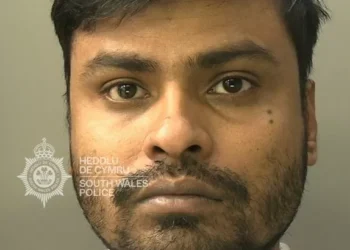 Man ‘completely terrified’ after neighbour knocked his tooth out over broadband