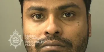 Man ‘completely terrified’ after neighbour knocked his tooth out over broadband