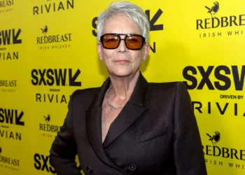 Jamie Lee Curtis to lead ‘Murder, She Wrote’ film as Angela Lansbury’s iconic sleuth Jessica Fletcher