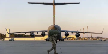 Leaders of Elite Paratrooper Unit Ordered to Middle East as Trump Weighs Iran Ground War