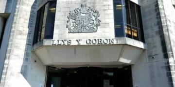 Vulnerable woman thought man was going to help her but he betrayed her trust in the most awful way