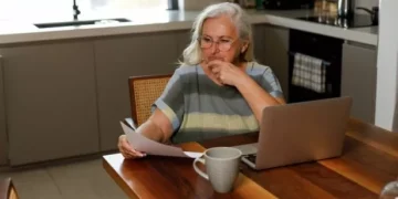 DWP benefit worth £2,600 a year missed by nearly 500,000 women pensioners