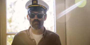 Judd Apatow Is Making A Documentary About E From Eels
