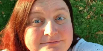 Aldi reconsiders packaging of kids’ pens – after customer complains they are ‘gendered for no reason’