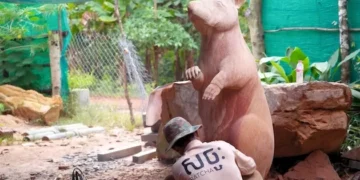 Cambodia Unveils Statue Honouring Tanzanian-Born Bomb-Sniffing Rat Magawa