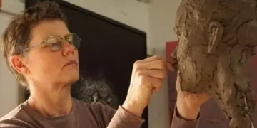 Woman walks free after killing ‘war hero’ in crash