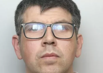 Vile policeman jailed for sexually assaulting homeless single mum