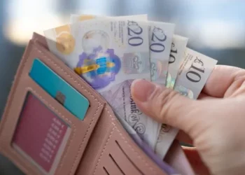 4.8m people to get £170 a year back in subscription rule change