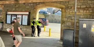 ‘It was absolutely crazy’ Tenby rocked by night of violence as four teens stabbed