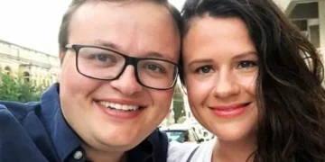 Nuke sub captain sent ‘flirtatious’ messages to MP married to alleged spy for China