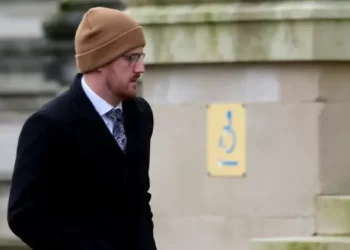 Primary school teacher who sent sex videos to girl avoids prison