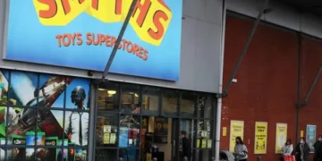 Smyths Toys recalls popular toy over asbestos fears – ‘stop using now’