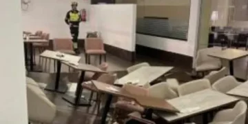 Hotel collapse in Mallorca sees 150 people evacuated and holidaymakers injured