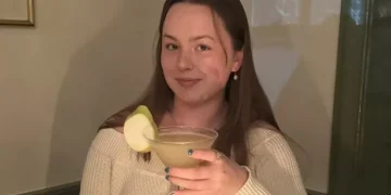 ‘I felt a pain in my neck when I drank alcohol – it was a big red flag’