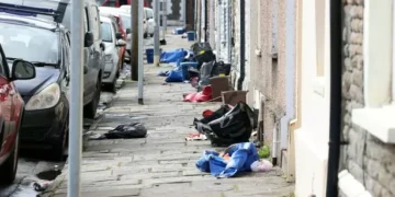 Residents say Cardiff suburb is a constant mess