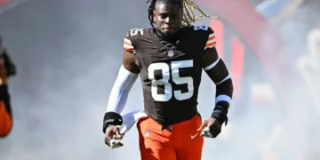 NFL Rumors: $54.7M Ex-Browns Star Attracting Interest as Dolphins Look to Help Malik Willis