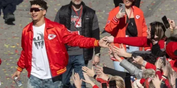 Chiefs Making Aggressive Push to Play Outside America as Patrick Mahomes’ Injury Clouds Seahawks Opener