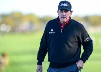 Masters Chairman Makes His Feelings Known on Phil Mickelson Withdrawing Due to ‘Family Health Matter’