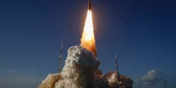 12 amazing things you need to know about the Artemis II mission to the moon