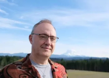 Welsh man thinks people should be turned into compost when they die and wants a volunteer
