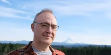 Welsh man thinks people should be turned into compost when they die and wants a volunteer