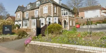 Dentist suspended after incident abroad but regulator refuses to say why