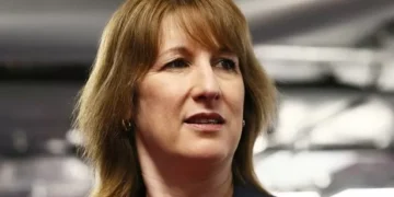 Rachel Reeves confirms new £300 charge for drivers doing 10,000 miles a year